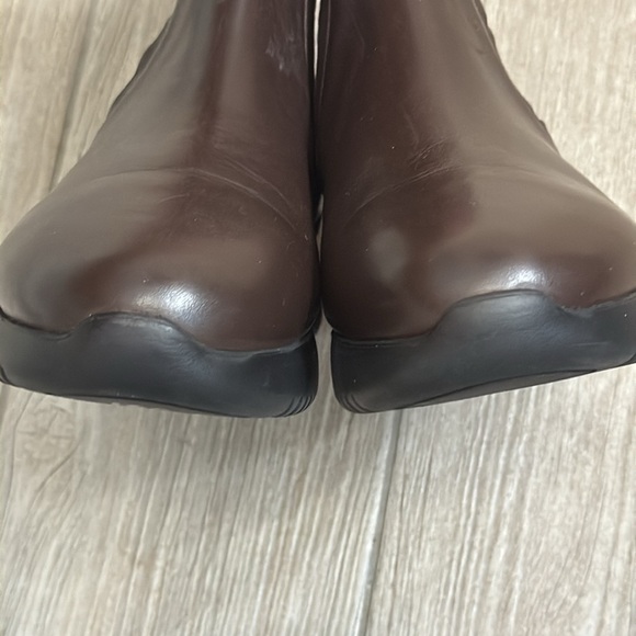 New Aquatalia Christiana Leather Chelsea Boot Extra Light Size 7.5 NEW - Picture 12 of 16